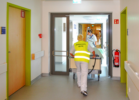 Brandschutztüre in der Salzachklinik